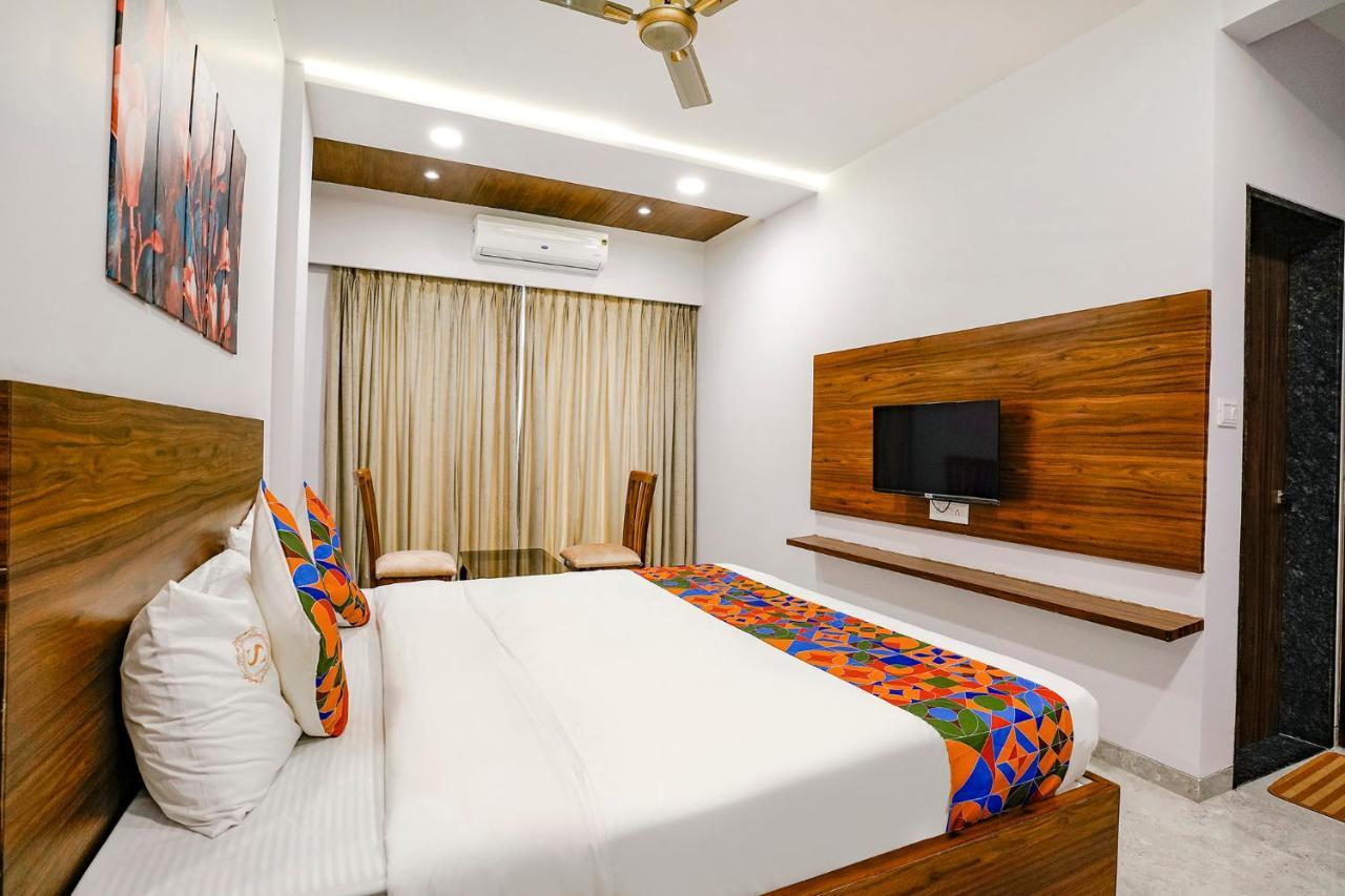 Fabhotel Swaraj Shirgaon  Luaran gambar
