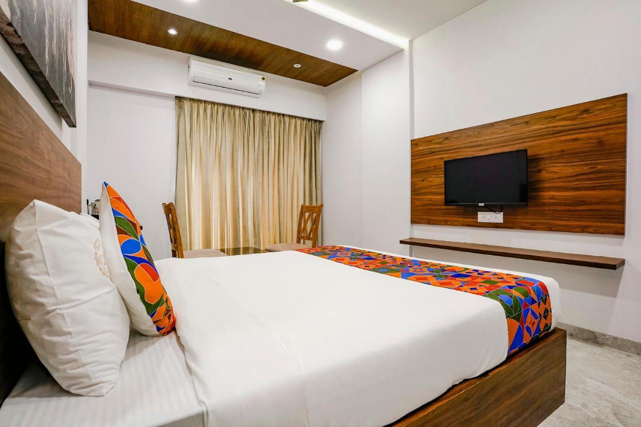 Fabhotel Swaraj Shirgaon  Luaran gambar
